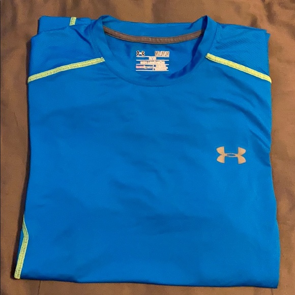 Under Armour Other - Under Armour Heat Gear Fitted Tee